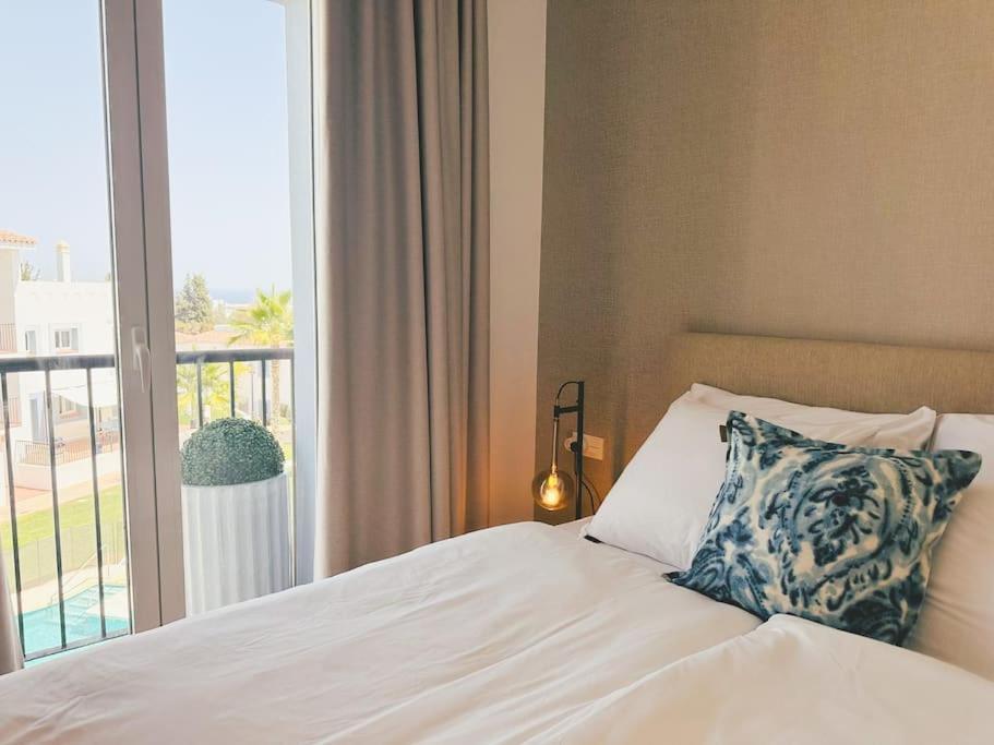 Oceanview Luxury Penthouse Apartment Estepona Bagian luar foto