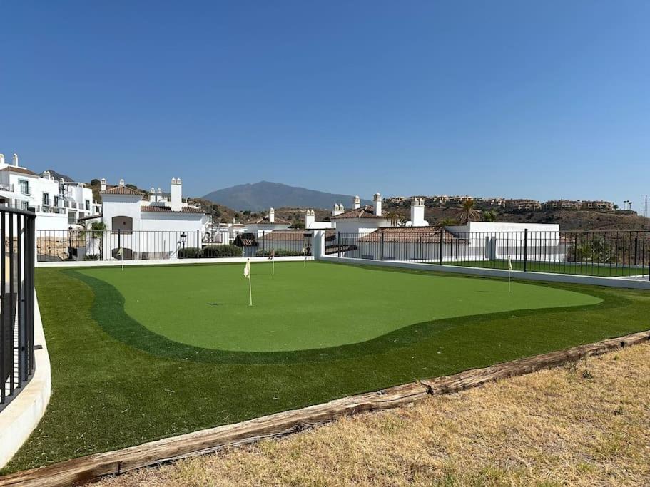 Oceanview Luxury Penthouse Apartment Estepona Bagian luar foto